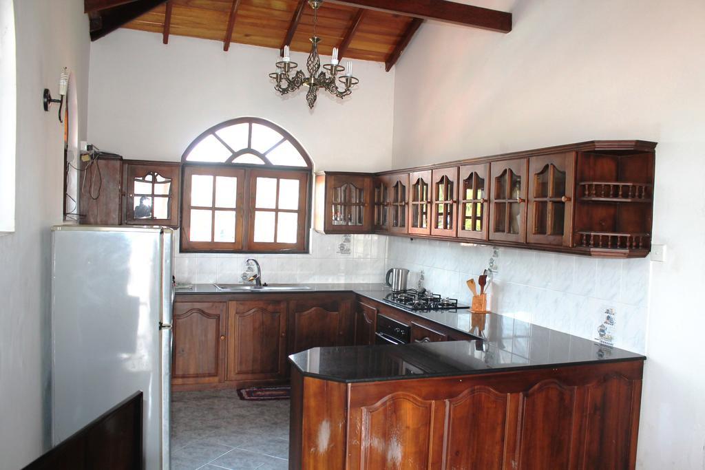 Sujeewani Villa Negombo Eksteriør billede
