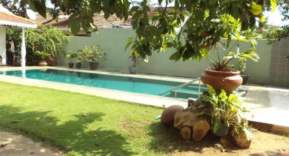 Sujeewani Villa Negombo Eksteriør billede